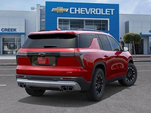 Radiant Red Tintcoat 2026 Chevrolet Traverse AWD Z71