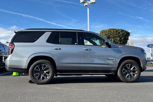 Sterling Gray Metallic 2024 Chevrolet Tahoe 4WD Z71