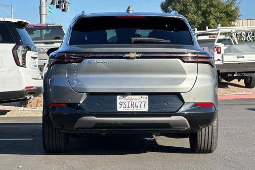 2025 Chevrolet Equinox EV LT