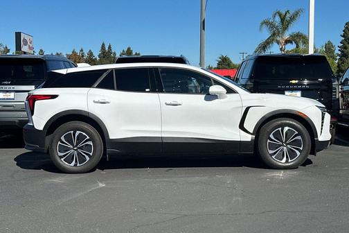2026 Chevrolet Blazer EV AWD LT