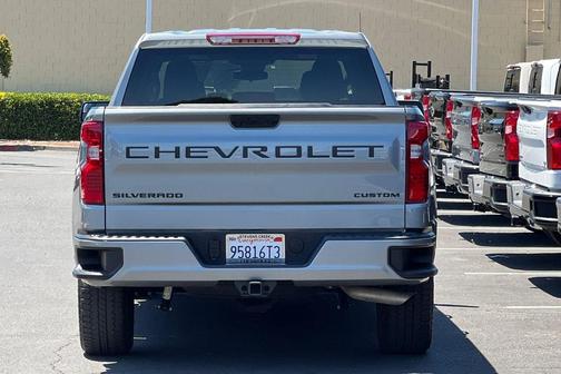 Sterling Gray Metallic 2023 Chevrolet Silverado 1500 Custom