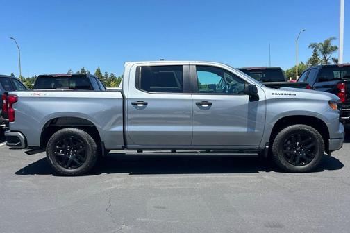 Sterling Gray Metallic 2023 Chevrolet Silverado 1500 Custom