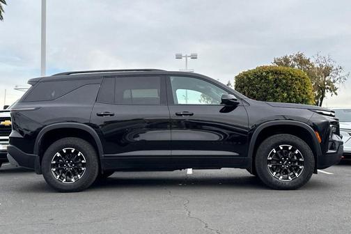 2025 Chevrolet Traverse AWD Z71