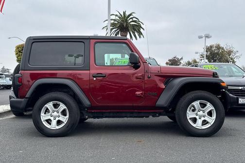 2022 Jeep Wrangler Sport S