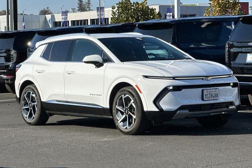 2025 Chevrolet Equinox EV LT