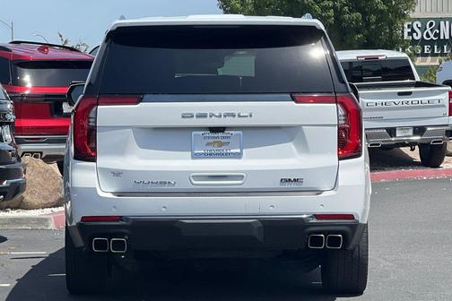 Summit White 2025 GMC Yukon Denali Ultimate