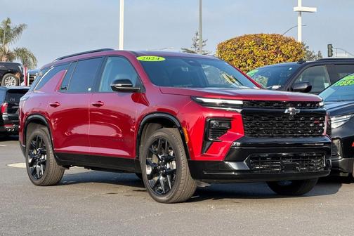2024 Chevrolet Traverse RS