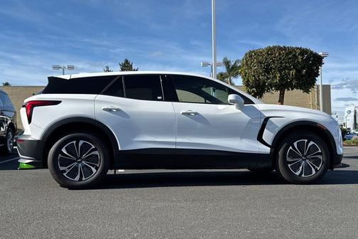 2026 Chevrolet Blazer EV AWD LT