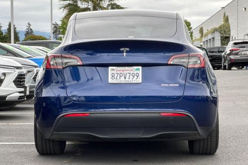 Deep Blue Metallic 2022 Tesla Model Y Performance Dual Motor All-Wheel Drive