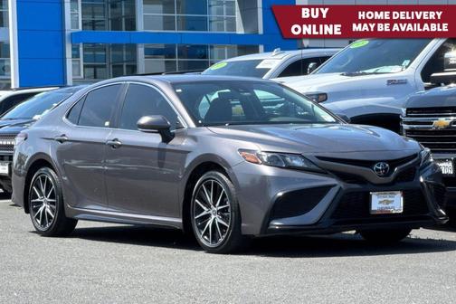 Predawn Gray Mica 2023 Toyota Camry SE