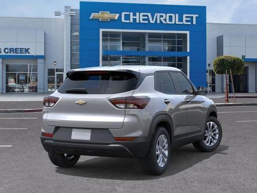 Sterling Gray Metallic 2026 Chevrolet Trailblazer LS