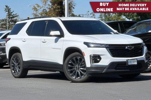 Summit White 2023 Chevrolet Traverse RS