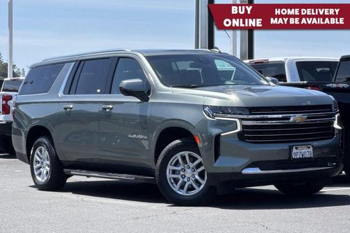 Silver Sage Metallic 2023 Chevrolet Suburban LT