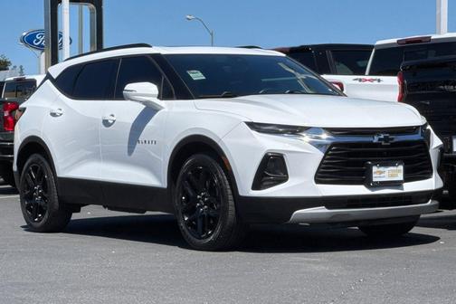 Summit White 2019 Chevrolet Blazer 3LT