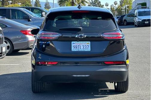 2022 Chevrolet Bolt EV FWD 1LT