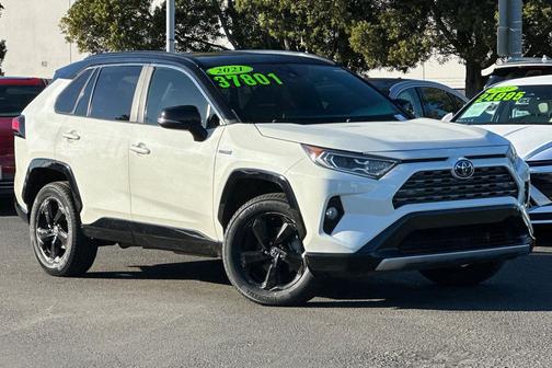 Blizzard Pearl/Midnight Black Metallic 2021 Toyota RAV4 Hybrid SE