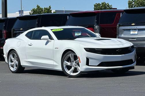 2022 Chevrolet Camaro RWD Coupe LT1