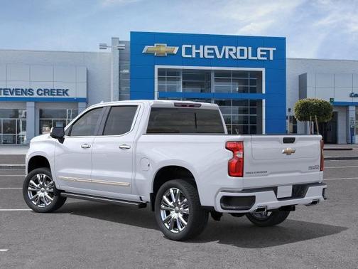 Polar White Tricoat 2026 Chevrolet Silverado 1500 High Country