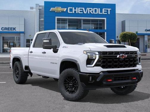 Summit White 2026 Chevrolet Silverado 2500 Crew Cab, Standard Bed, XR2, 4WD