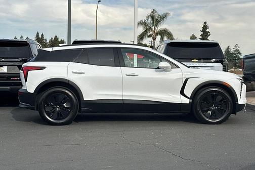 2026 Chevrolet Blazer EV AWD LT
