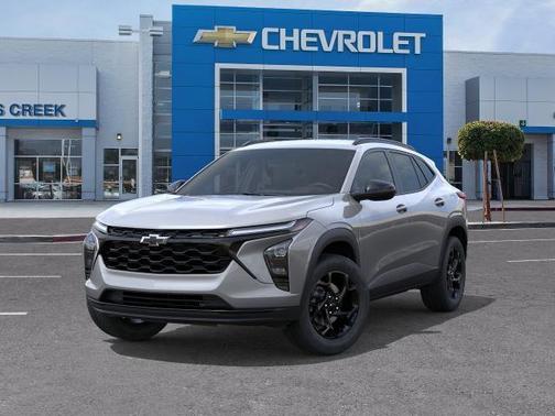 Sterling Gray Metallic 2026 Chevrolet Trax LT