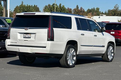 2020 Cadillac Escalade ESV Platinum