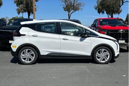 2022 Chevrolet Bolt EV FWD 1LT