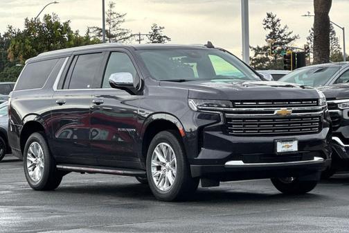Dark Ash Metallic 2024 Chevrolet Suburban Premier