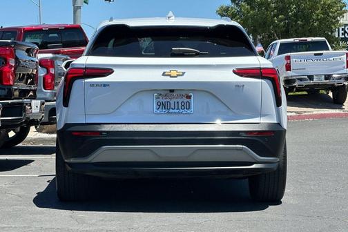 Summit White 2024 Chevrolet Blazer EV eAWD LT