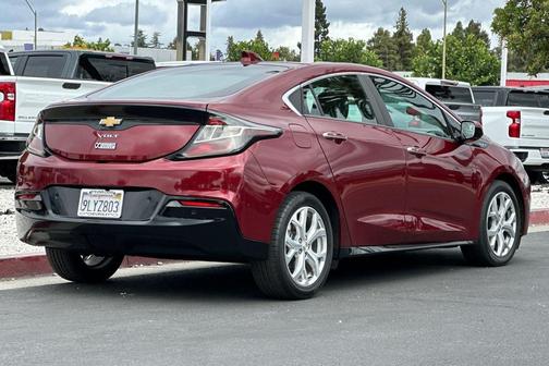 2017 Chevrolet Volt Premier