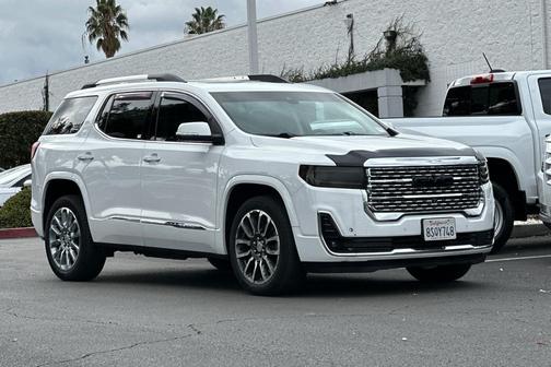 2020 GMC Acadia Denali