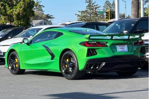 Roswell Green Metallic 2026 Chevrolet Corvette Stingray w/2LT