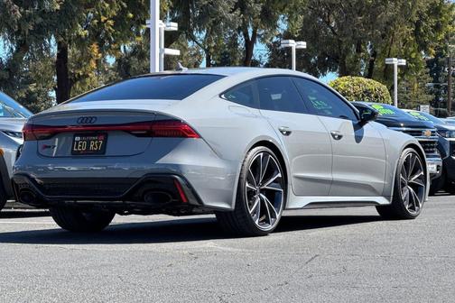 Nardo Gray 2023 Audi RS 7 4.0T