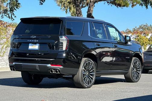 2026 Chevrolet Tahoe 4WD High Country