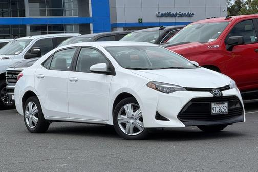 Super White 2019 Toyota Corolla LE
