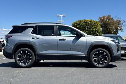 Sterling Gray Metallic 2025 Chevrolet Equinox AWD RS