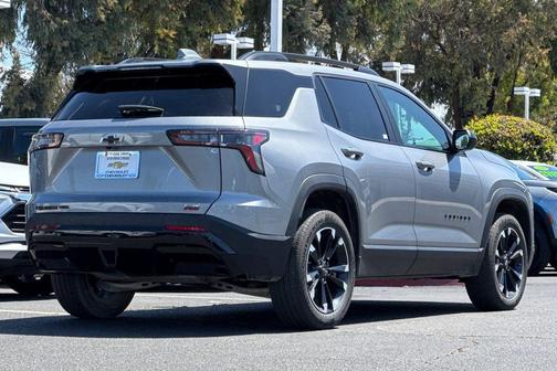 Sterling Gray Metallic 2025 Chevrolet Equinox AWD RS