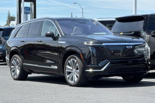 Stellar Black Metallic 2026 Cadillac VISTIQ Luxury