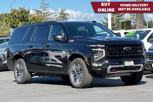 2025 Chevrolet Suburban 4WD Z71