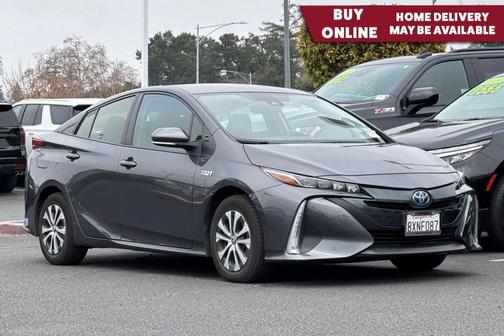 2021 Toyota Prius Prime LE