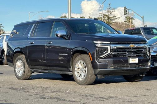 2025 Chevrolet Suburban Premier