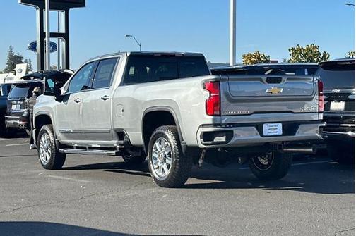 Sterling Gray Metallic 2026 Chevrolet Silverado 2500 High Country