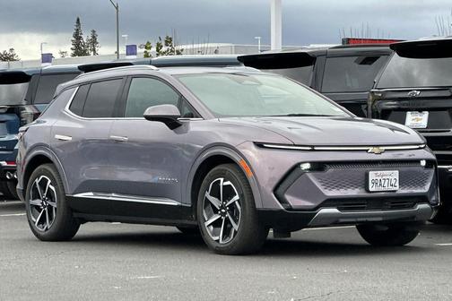 2025 Chevrolet Equinox EV LT