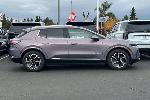 2025 Chevrolet Equinox EV LT