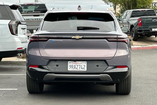2025 Chevrolet Equinox EV LT