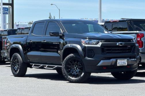 Black 2026 Chevrolet Colorado Trail Boss