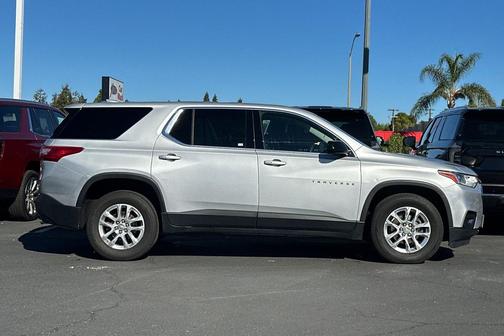 2020 Chevrolet Traverse LS