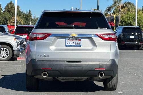2020 Chevrolet Traverse LS