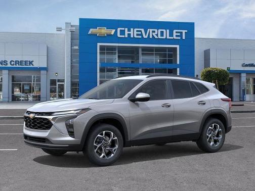 Sterling Gray Metallic 2026 Chevrolet Trax LT