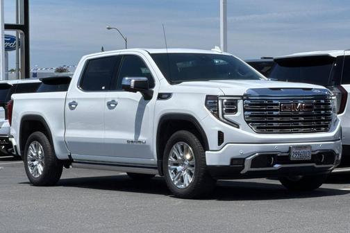 Summit White 2023 GMC Sierra 1500 Denali